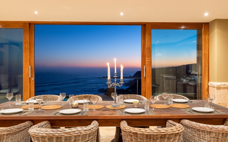6 Bedroom Property for Sale in Pezula Private Estate Western Cape